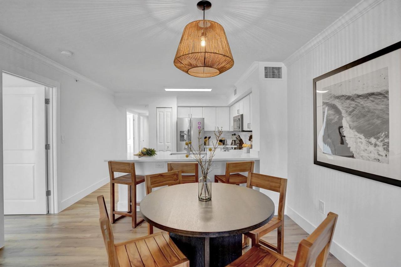 Dharma Home Suites Coral Gables At Gables Grand Plaza Miami Dış mekan fotoğraf